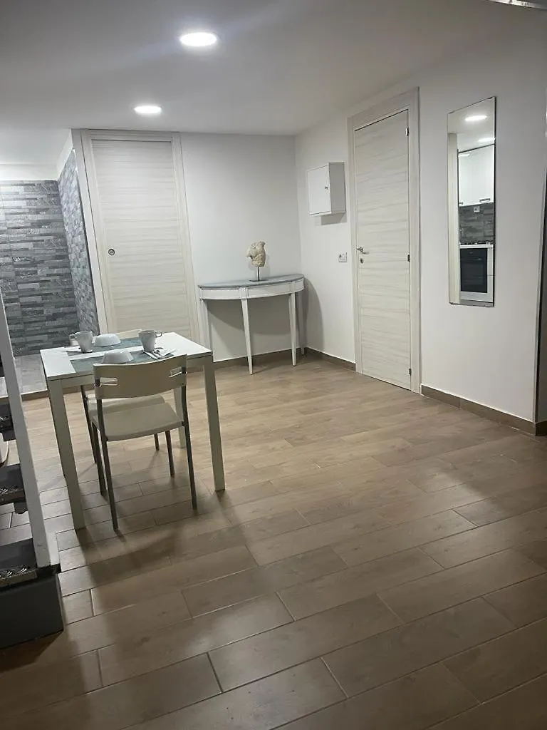 Casa Gerolomini Apartment Naples